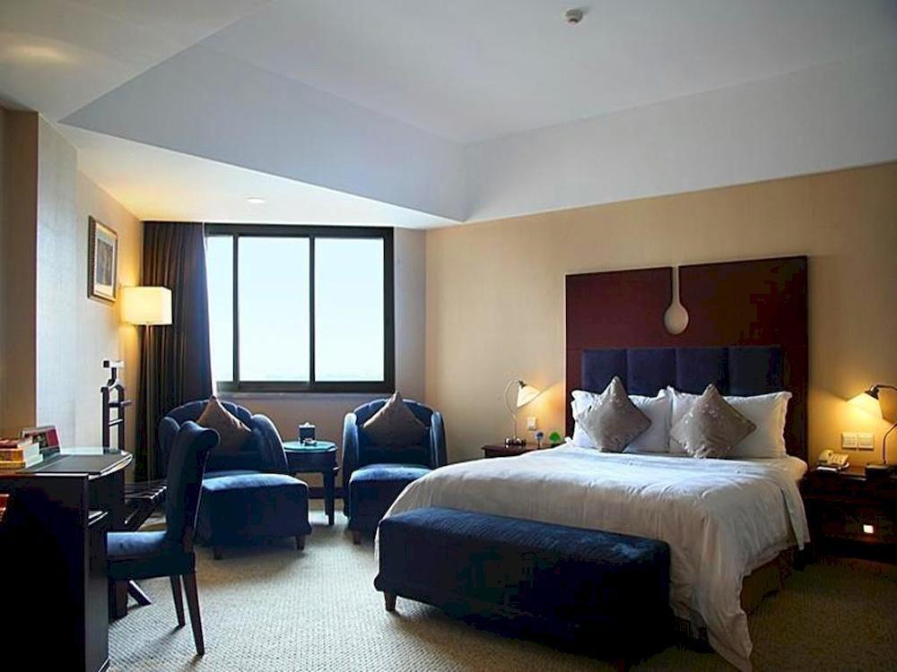 Rong Impression International Hotel 청두 외부 사진